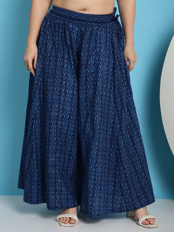 TAG-7 Flared Women Dark Blue Trousers